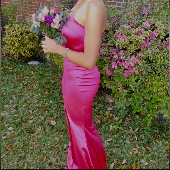 PINK SILK EVENING GOWN (PROM/PAGEANT/FORMAL) - Picture 6 of 11